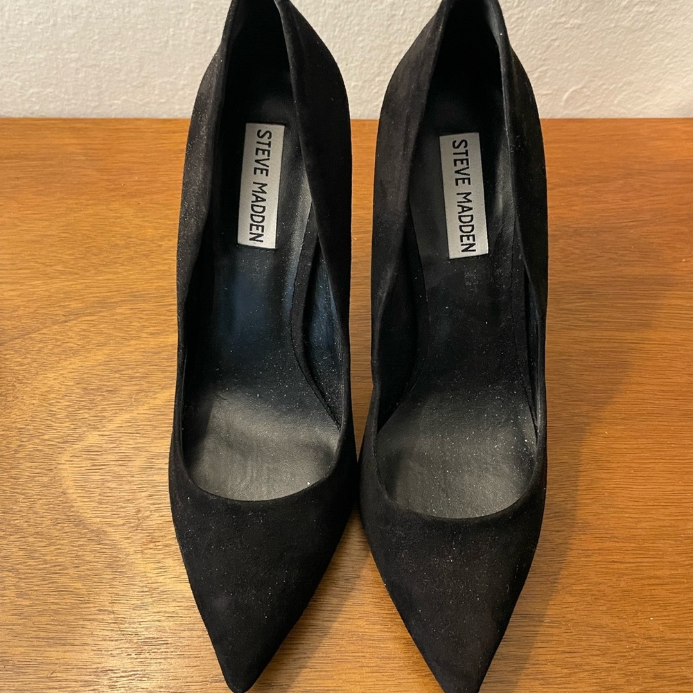 Steve Madden black high heels